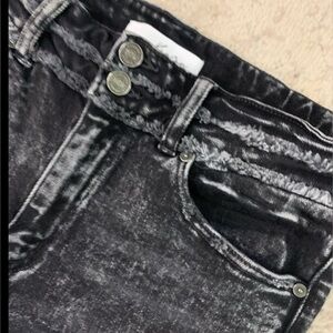 KanCan Black Acid Wash High Waist 5 Pocket Raw Hem Double Button Jeans Women 9